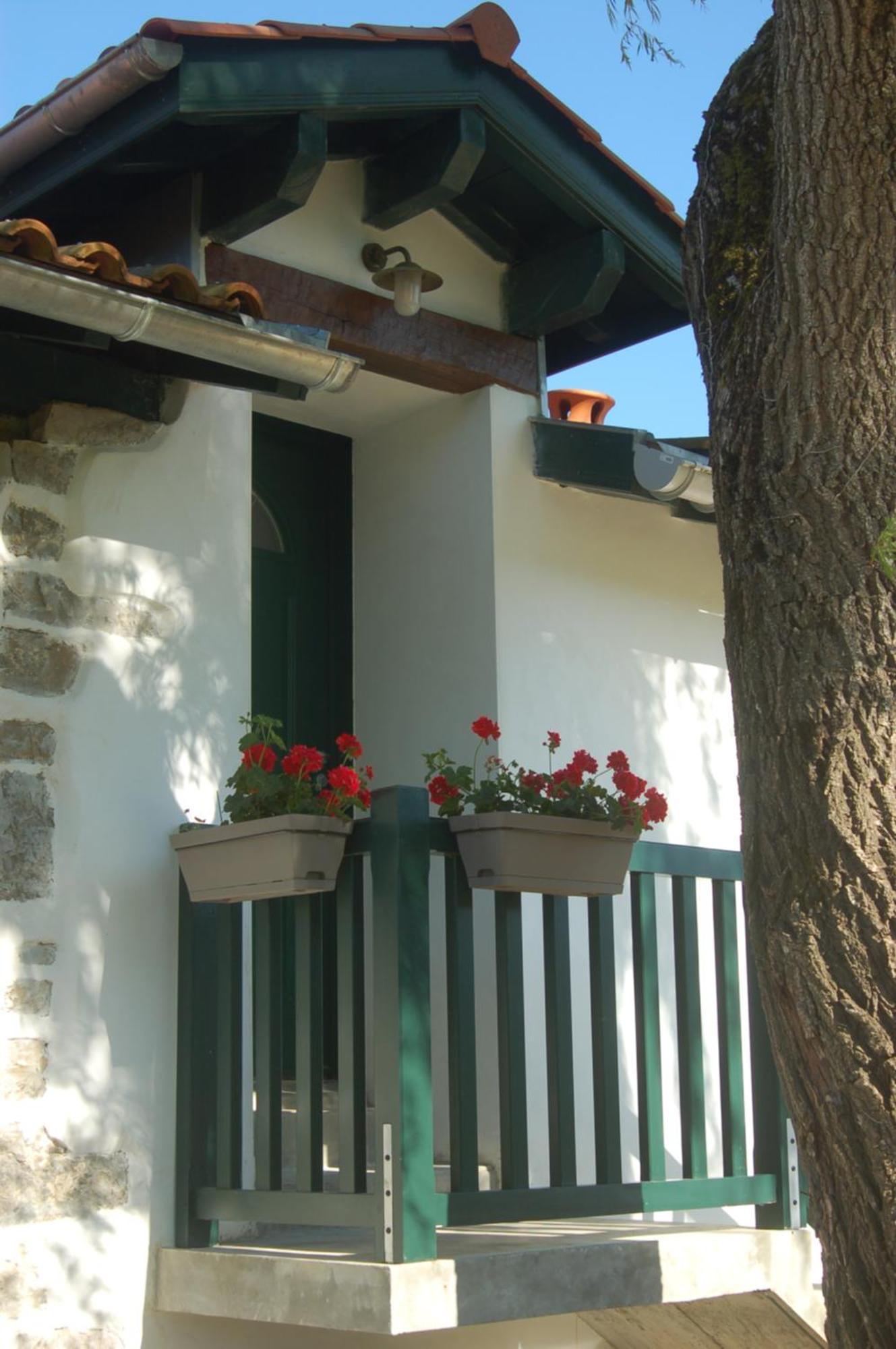 Apartmán La Grange D'Etxexuria Lantabat Exteriér fotografie